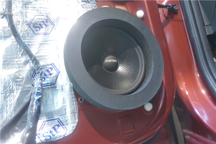 尼桑奇駿改裝伊頓  172.2+雷貝琴  R6L套裝揚(yáng)聲器——上海音豪