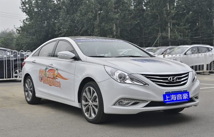 現代索納塔8全車俄羅斯STP隔音，減震降噪——上海音豪