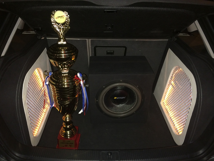 上海音豪汽車音響榮譽展示